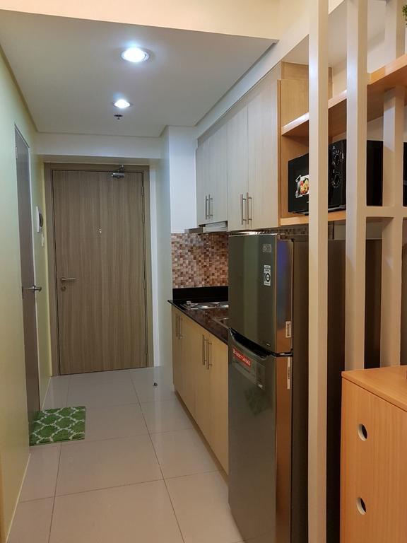 Breeze Residences By Cs Luxe Manila Esterno foto