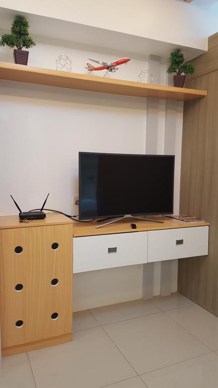Breeze Residences By Cs Luxe Manila Esterno foto