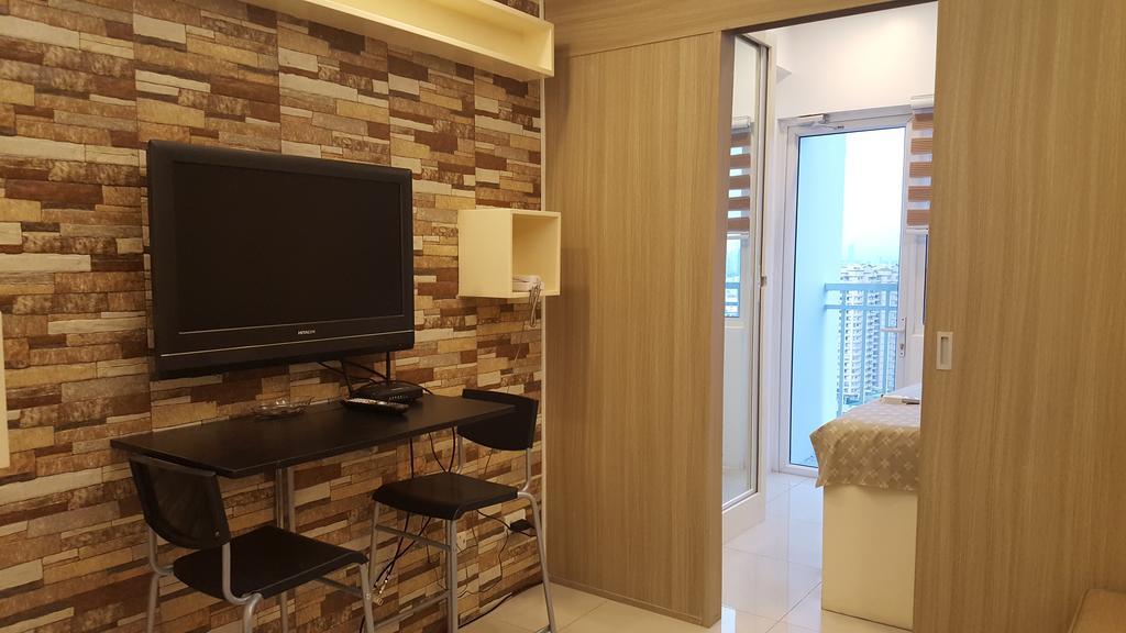 Breeze Residences By Cs Luxe Manila Esterno foto